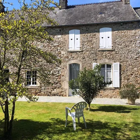 Maison En Pierres Entre Terre Et Mer.. Neuville-en-Beaumont Exterior photo