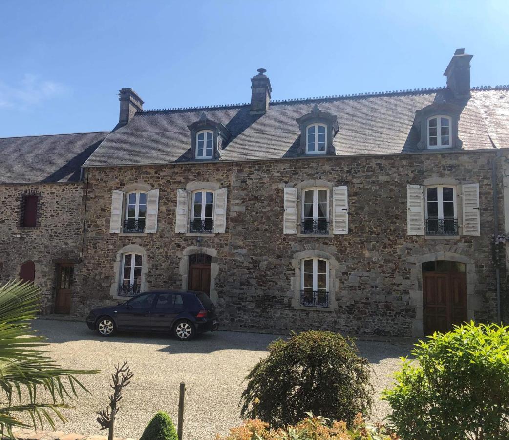 Maison En Pierres Entre Terre Et Mer.. * Neuville-en-Beaumont