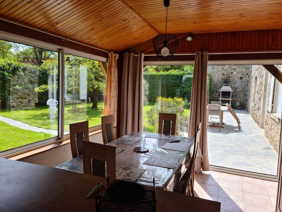 Ferienhaus Maison En Pierres Entre Terre Et Mer.. Neuville-en-Beaumont
