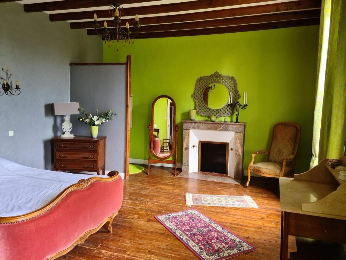 Maison En Pierres Entre Terre Et Mer.. Ferienhaus Neuville-en-Beaumont